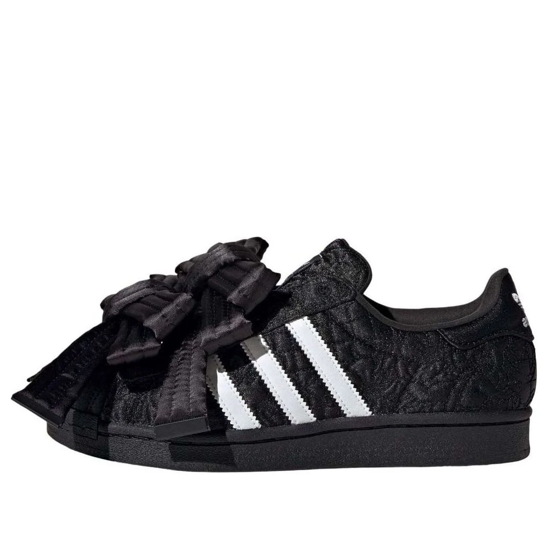 (WMNS) adidas Caroline Hu Superstar 'Black White' JR7978