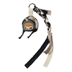 Pop Mart Hirono Mist-Walker Series Felt Ornament 'The Gap-Glimmer Wanderer' PPMT-2606-0016-1170090507