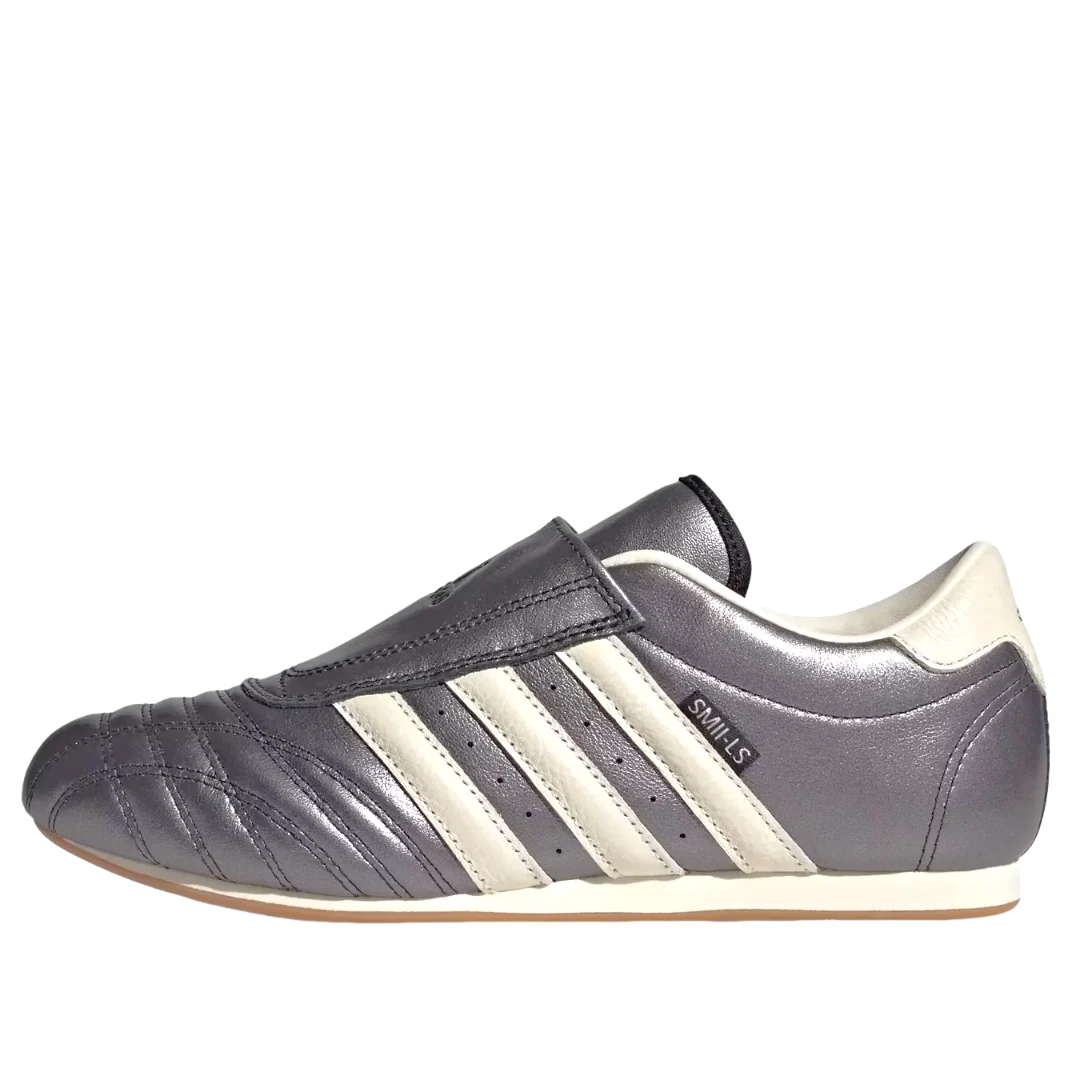 (WMNS) adidas Taekwondo 'Core Black Silver Metallic Gum' JS4465