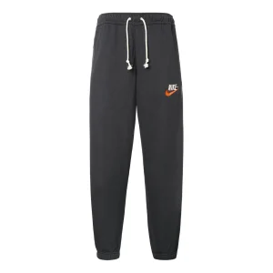 Nike Trend Capsule Series Sports Breathable Training Casual Bundle Feet Long Pants Black DM5272-045