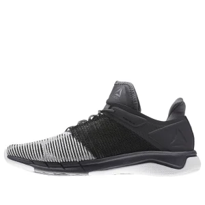 (WMNS) Reebok Fast Flexweave 'Black' CN1404