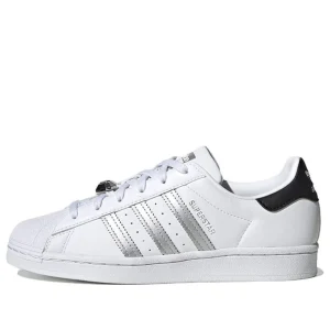 (WMNS) adidas Superstar 'Paris' HQ4256