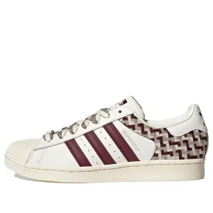 (WMNS) adidas Originals Superstar Skateboard Shoes 'Off White Maroon' FZ5588