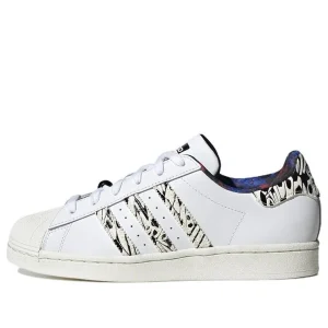 (WMNS) adidas Superstar 'Butterfly' GY6852