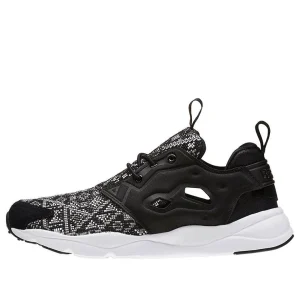 (WMNS) Reebok Furylite Gt Running Shoes Black/White/Grey BD4461