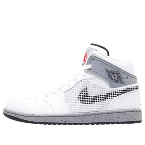 Air Jordan 1 Retro 89 'White Cement' 599873-104