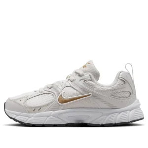 (PS) Nike V5 RNR 'White Photon Dust Gold' HQ6412-104