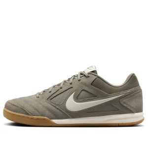 Nike Gato 'Light Army' HQ6020-301