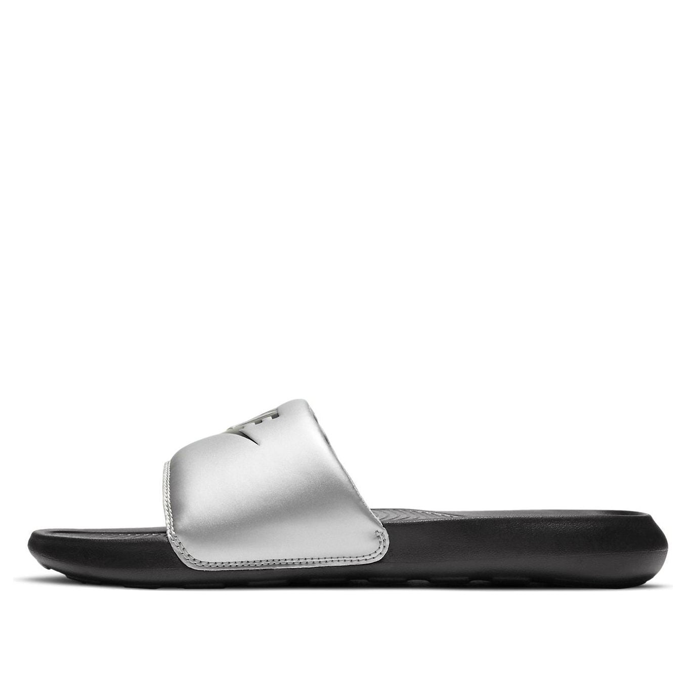 (WMNS) Nike Victori One Slide 'Black Metallic Silver' CN9677-006