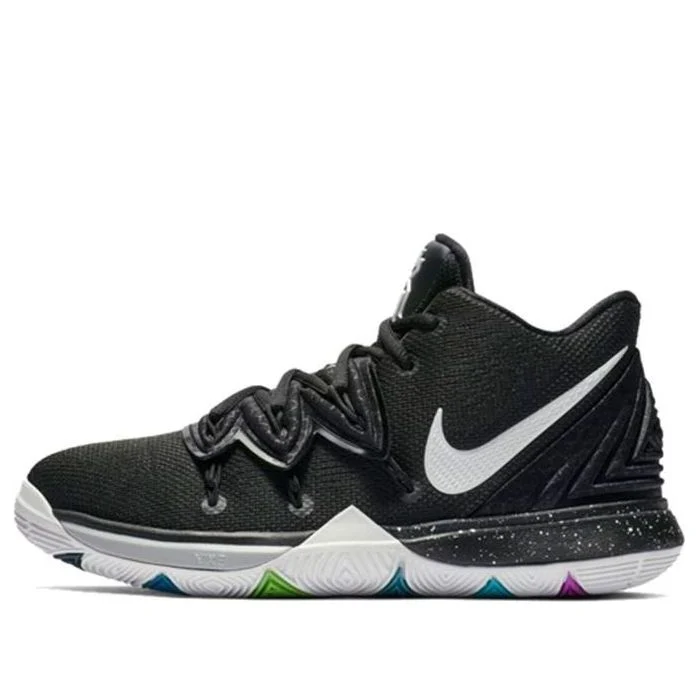 (GS) Nike Kyrie 5 'Black Magic' AQ2456-901