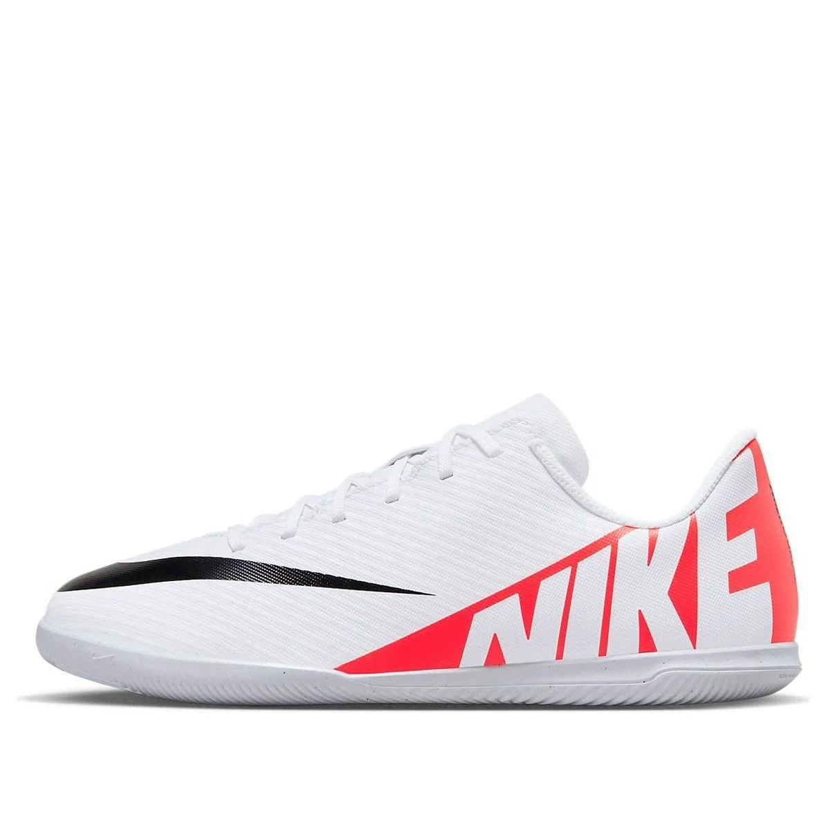 (GS) Nike Jr. Mercurial Vapor 15 Club Indoor 'White Bright Crimson' DJ5955-600