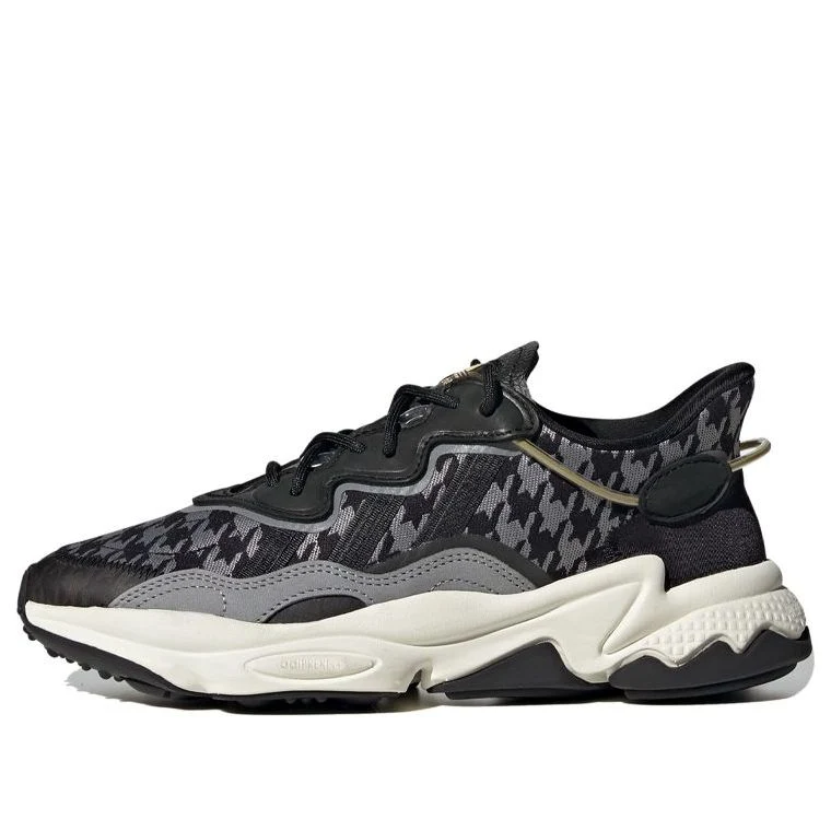 (WMNS) adidas Ozweego 'Herringbone Weave - Black' FV9757