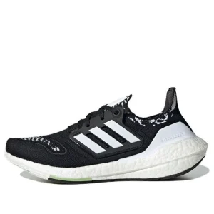 (WMNS) adidas Ultraboost 22 'Black White Almost Lime' GX8019