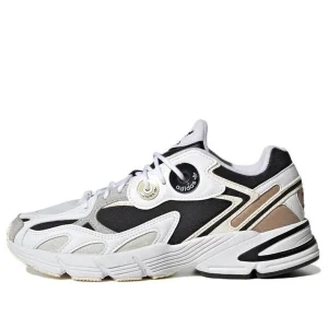 (WMNS) adidas Astir 'White Black' GY9549