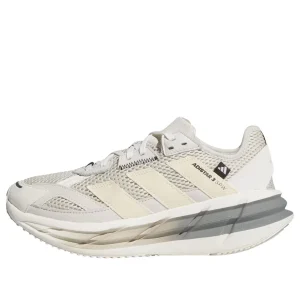 (WMNS) adidas Adistar 3 'Warm Vanilla' JP7395
