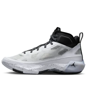 Air Jordan 37 'Oreo' DD6958-108